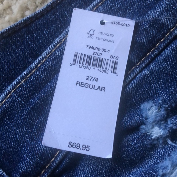 Gap Girlfriend mid rise Jeans size 27 - Picture 4 of 7